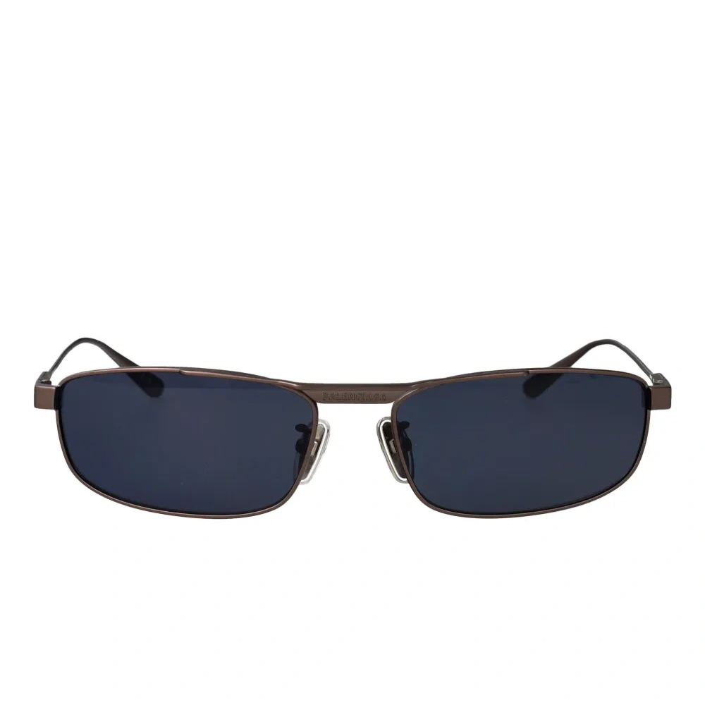 Солнцезащитные очки в прямоугольной оправе Солнцезащитные очки в прямоугольной оправе