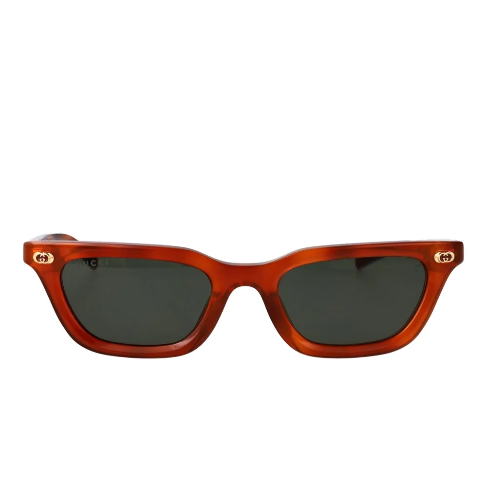 Солнцезащитные очки в форме "кошачий глаз"