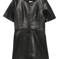 Платье с короткими рукавами и отделкой из вставок Платье с короткими рукавами и отделкой из вставок