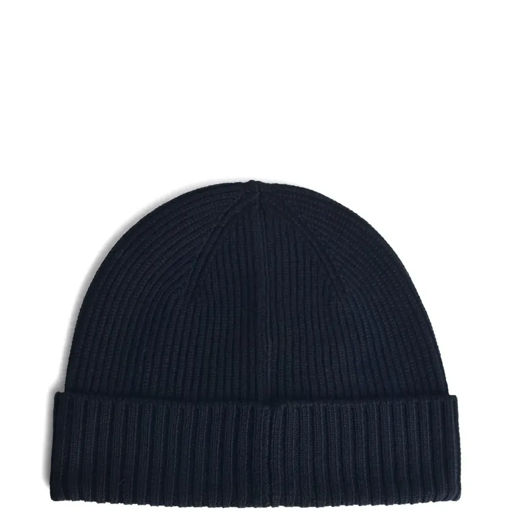 Шапка бини в рубчик