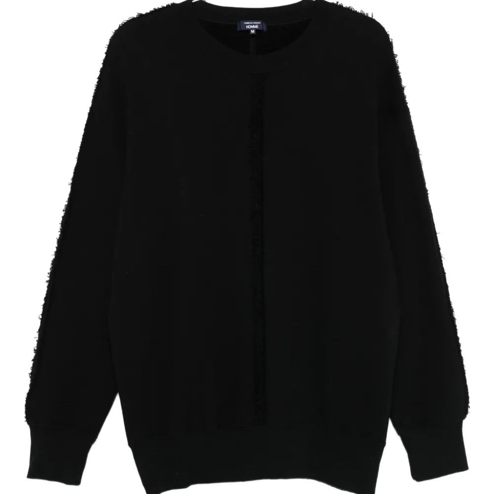 Свитшот с необработанными краями