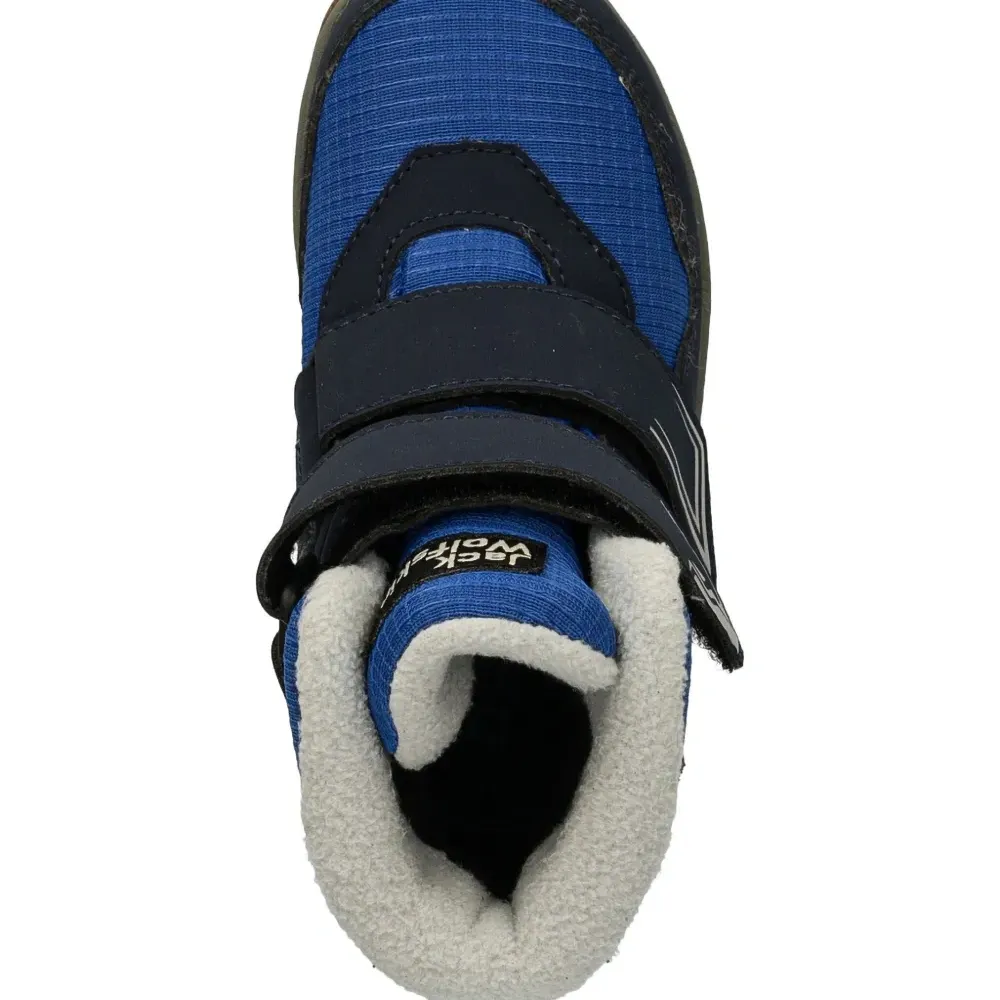 Ботинки на липучках