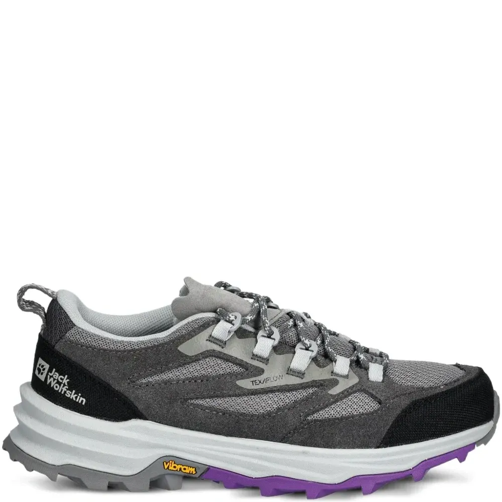 Кроссовки со вставками