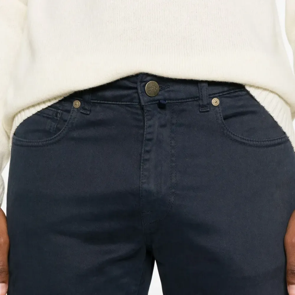 Брюки с застежкой на пуговицу