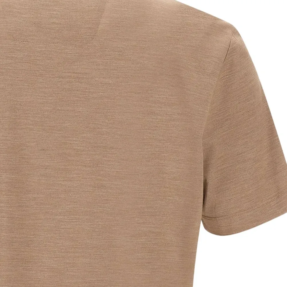 Футболка с наложением и круглым вырезом