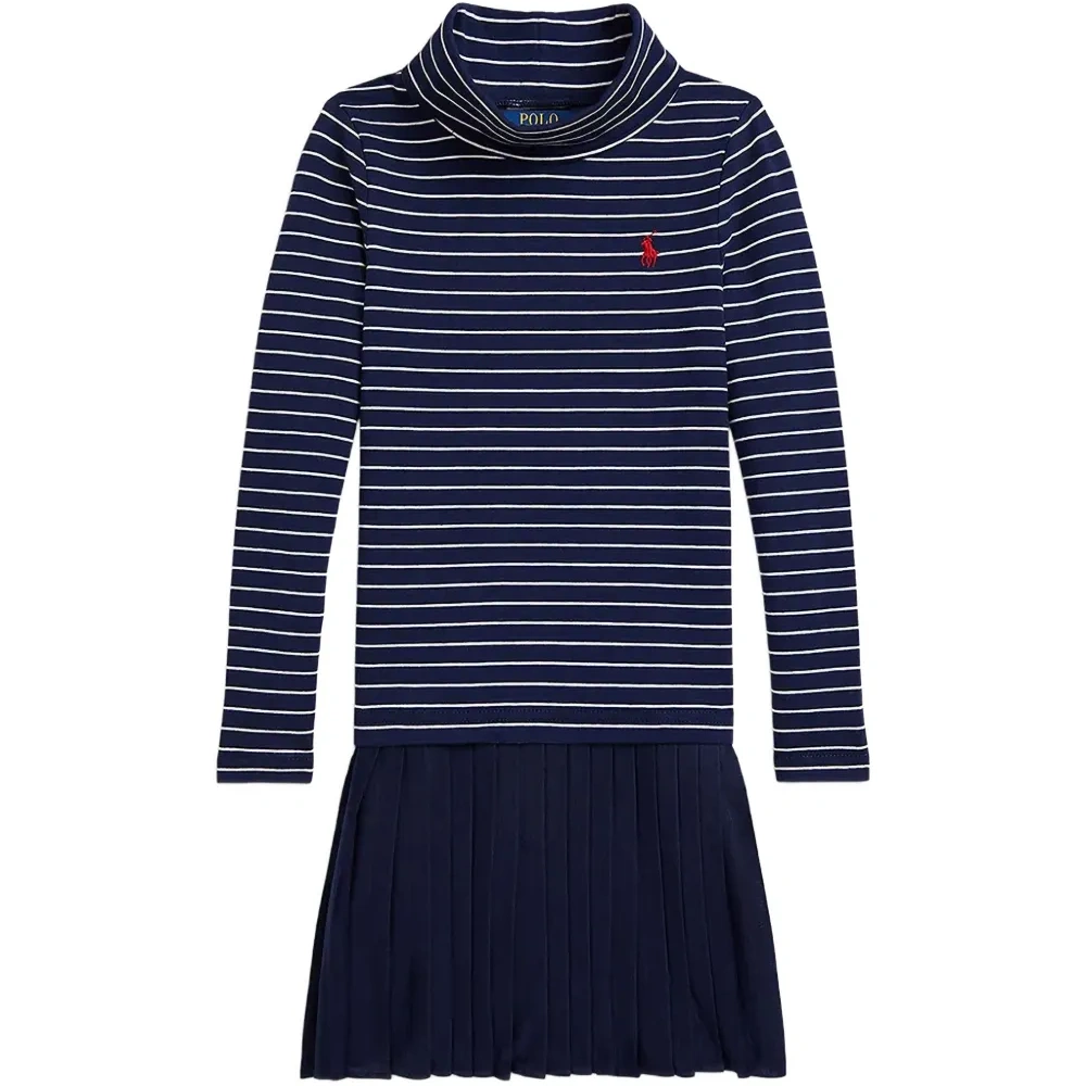 Платье в полоску