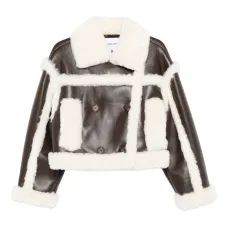 Дубленка на пуговицах