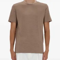 Футболка с контрастной отделкой