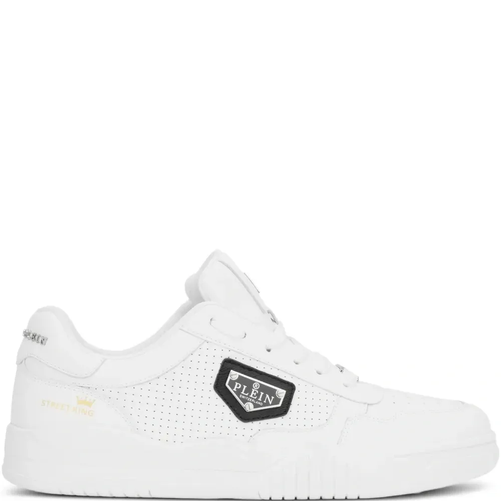 Кеды с перфорацией