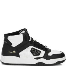 Кроссовки с перфорированным логотипом