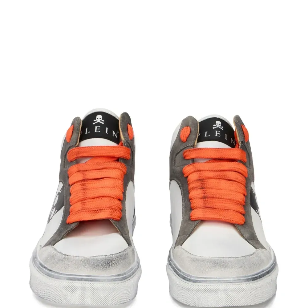 Высокие кеды из коллаборации с Retrokickz Высокие кеды из коллаборации с Retrokickz