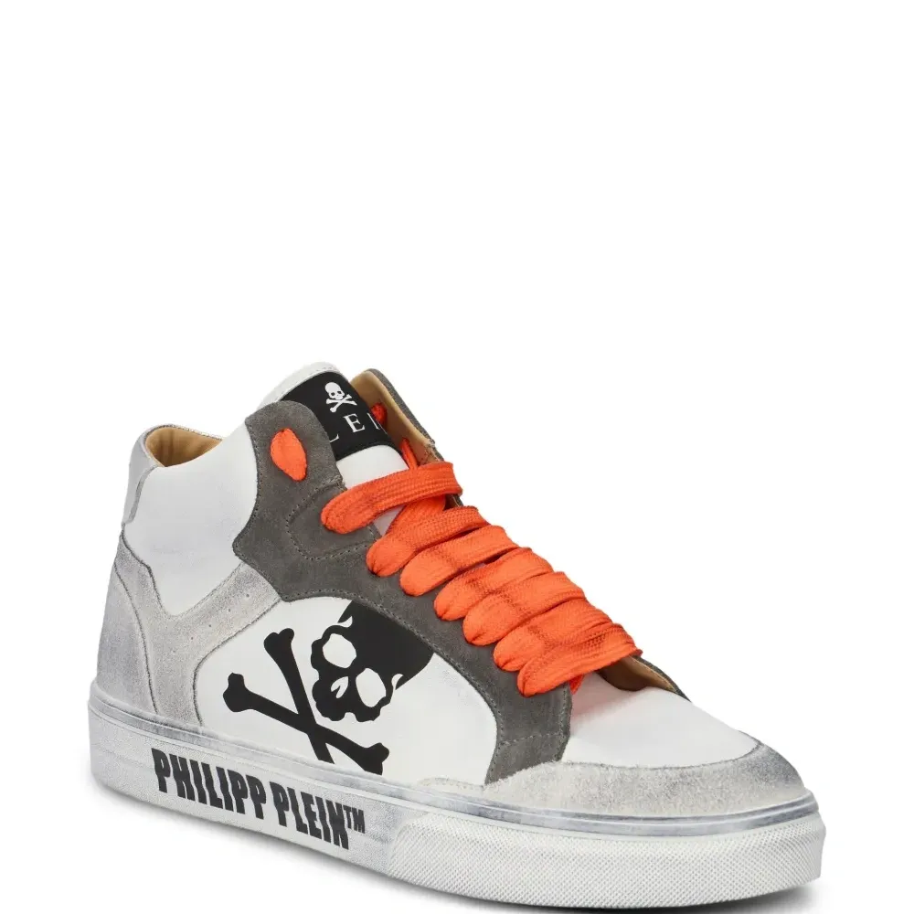 Высокие кеды из коллаборации с Retrokickz Высокие кеды из коллаборации с Retrokickz