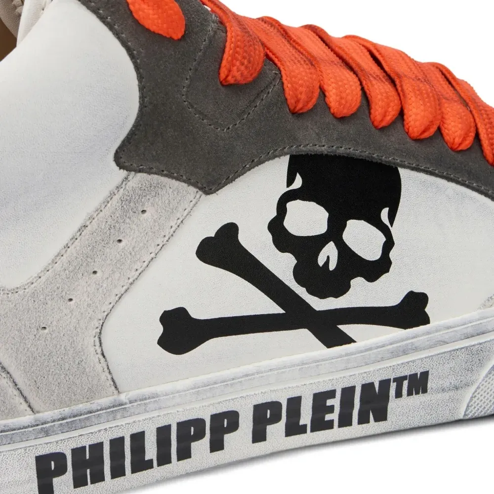 Высокие кеды из коллаборации с Retrokickz Высокие кеды из коллаборации с Retrokickz