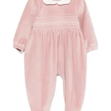 Детский комбинезон с отложным воротником и вышивкой "смок".