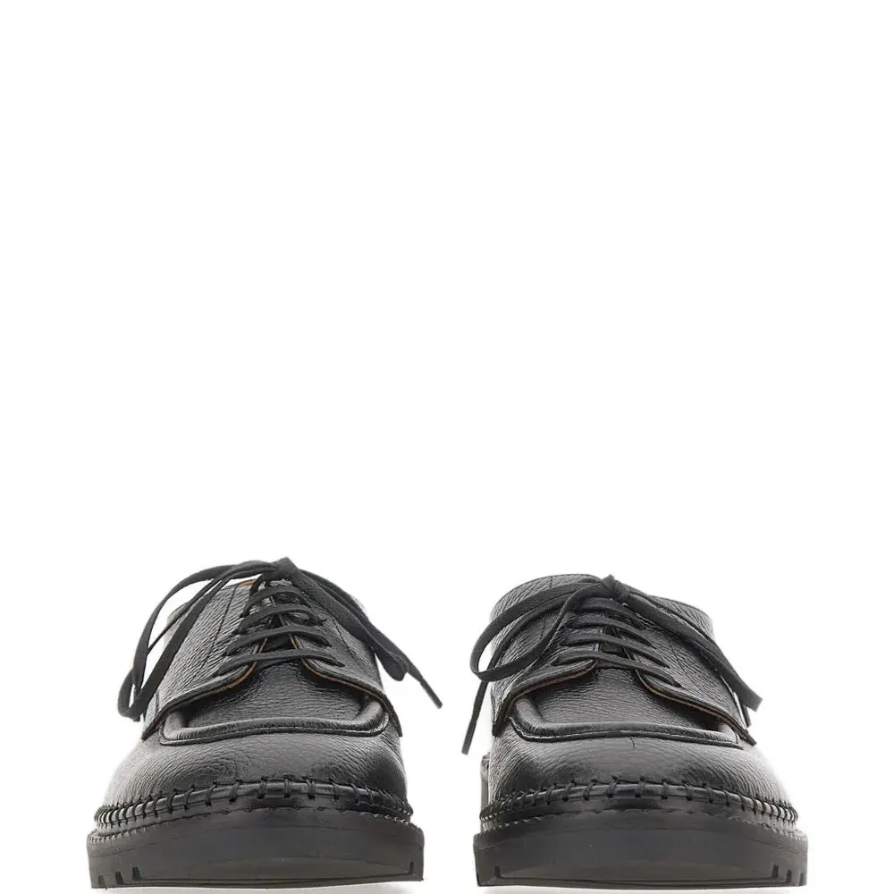 Кожаные туфли на шнуровке ручной работы