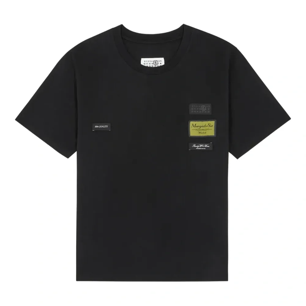 Футболка с нашивкой