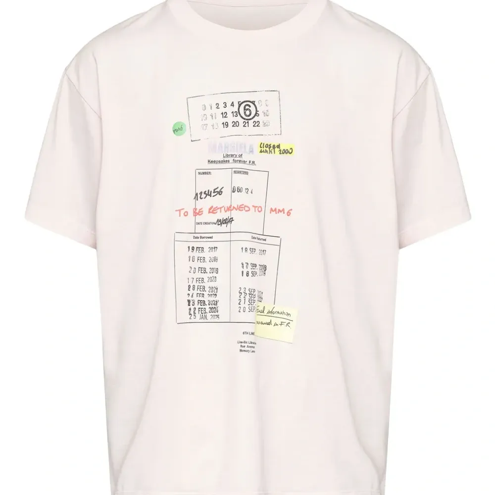 Футболка с круглым вырезом