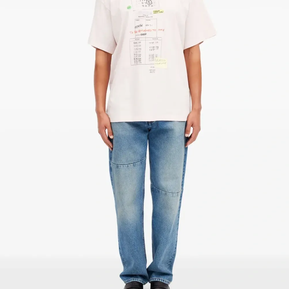 Футболка с круглым вырезом