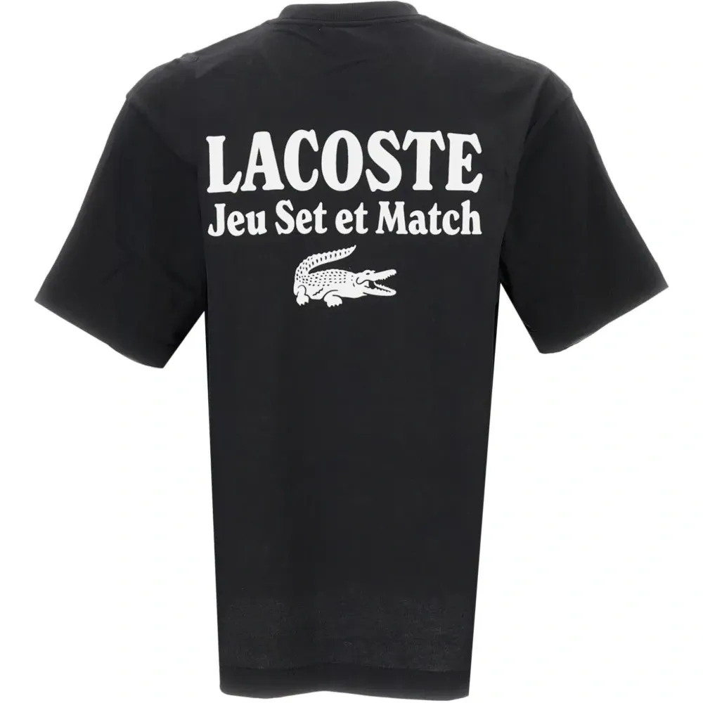 Футболка с графическим принтом