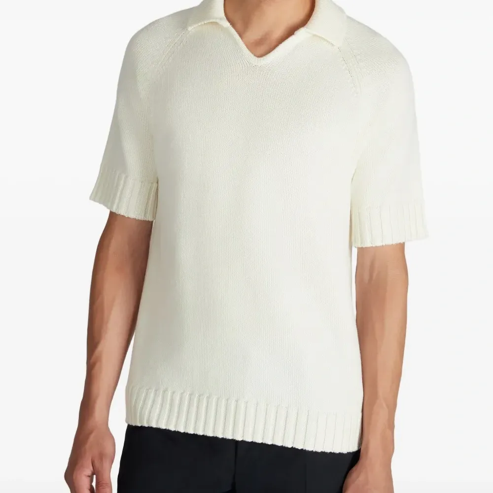 Шерстяная футболка с короткими рукавами