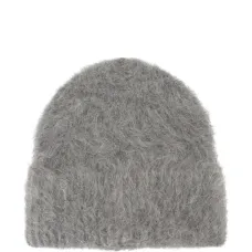 Вязаная шапка из альпаки