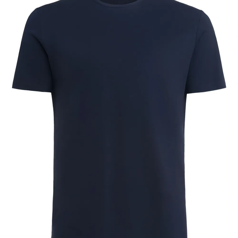 Футболка облегающего кроя