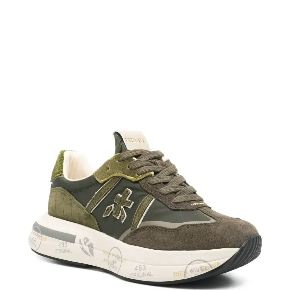 Кроссовки Cassie 7678