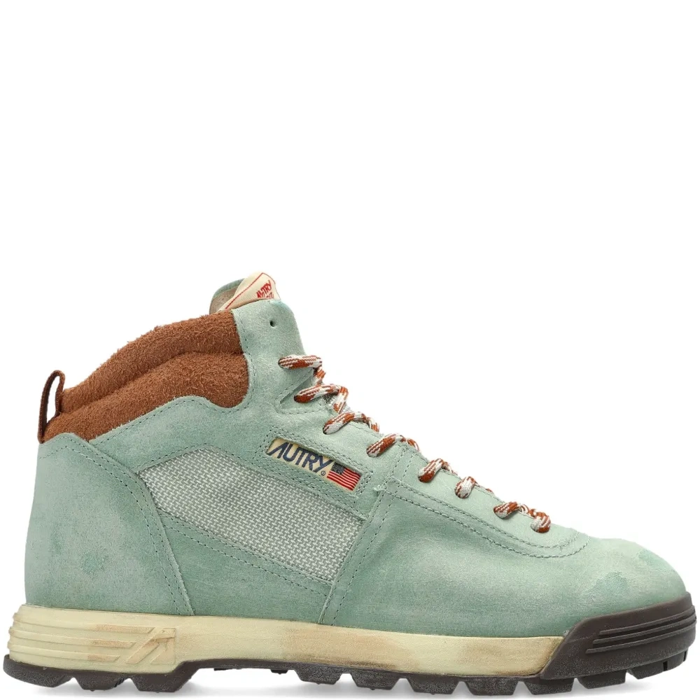 Высокие ботинки с вставками