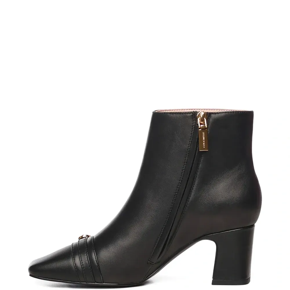 Ботильоны Nadja с пряжкой, каблук 60 мм Ботильоны Nadja с пряжкой, каблук 60 мм