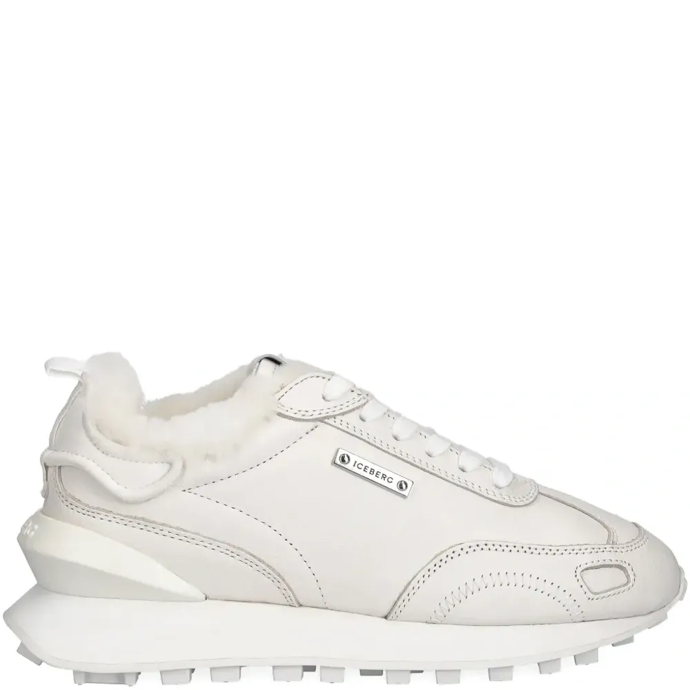 Кеды на шнуровке с логотипом