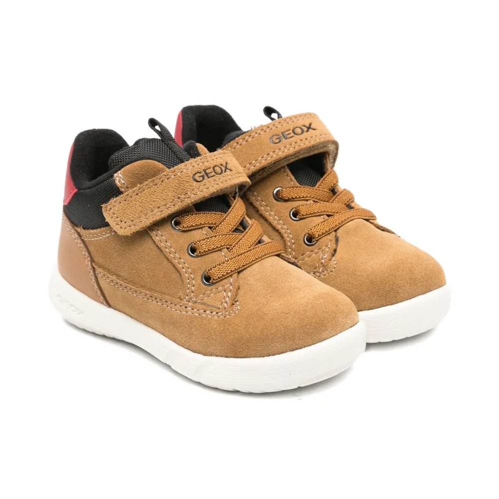 Кроссовки Hyroo