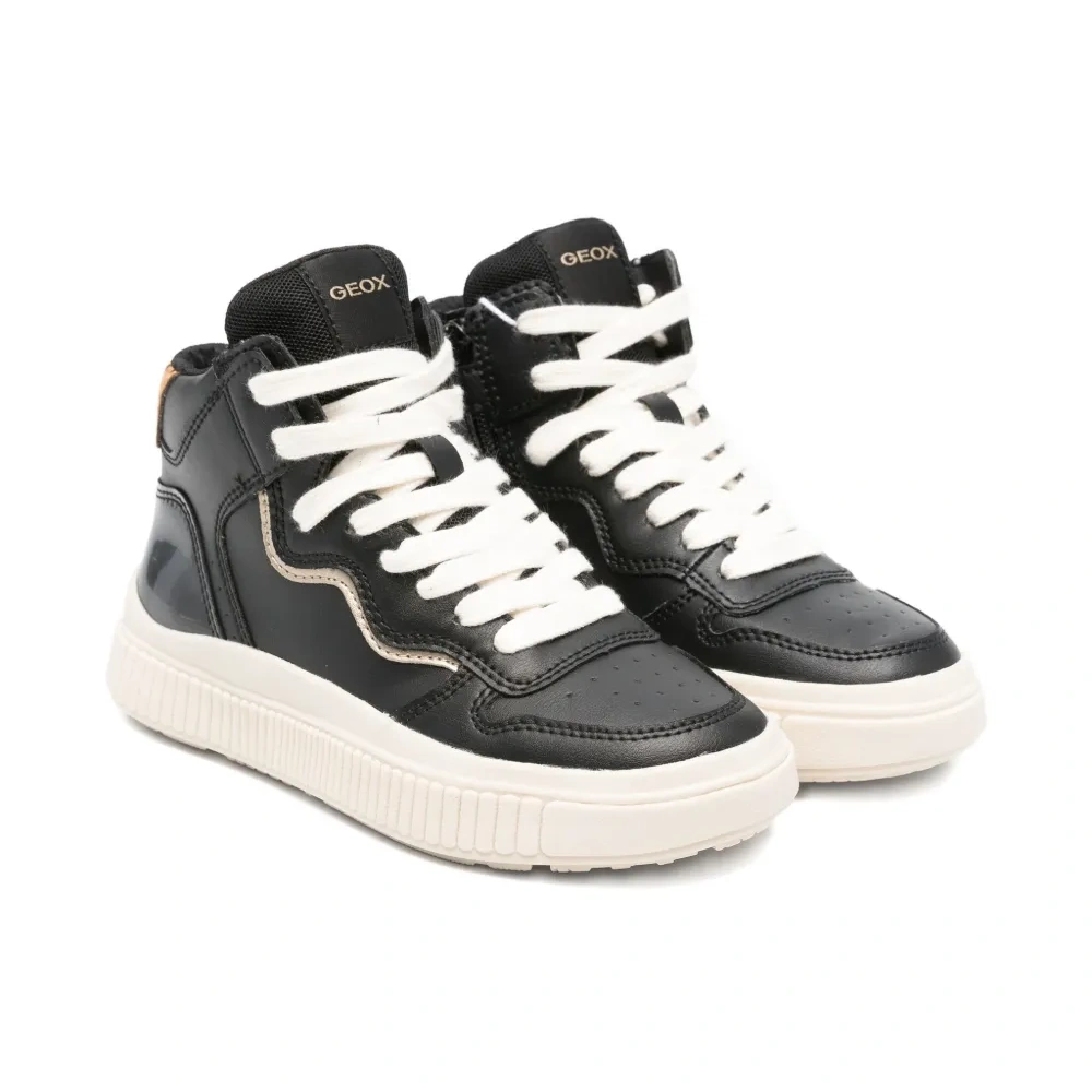 Кроссовки Laquinny