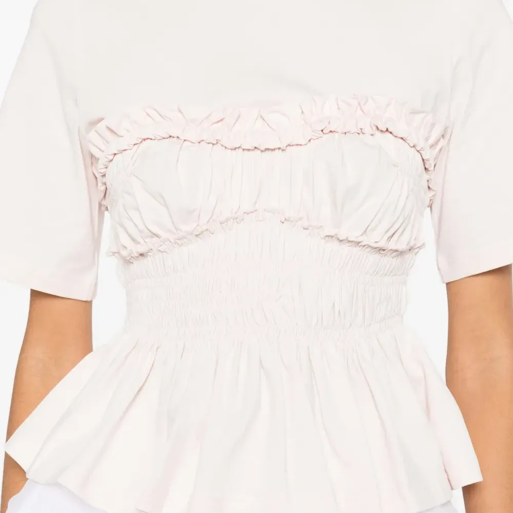 Футболка Vilde с оборками и сборкой