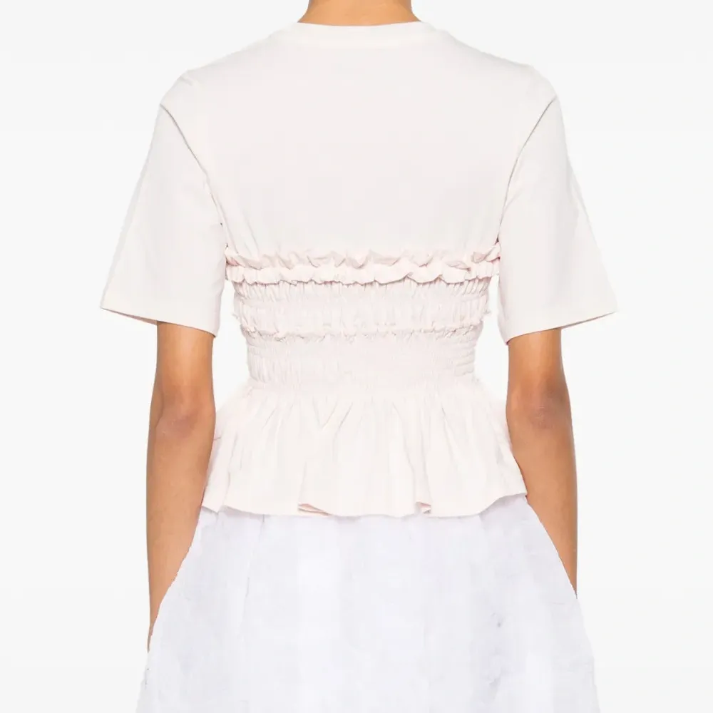 Футболка Vilde с оборками и сборкой