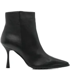 Ботильоны с заостренным носком Ботильоны с заостренным носком