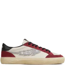 Кроссовки на шнуровке