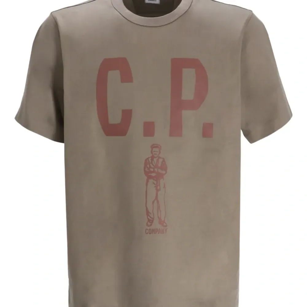 Футболка с графичным принтом