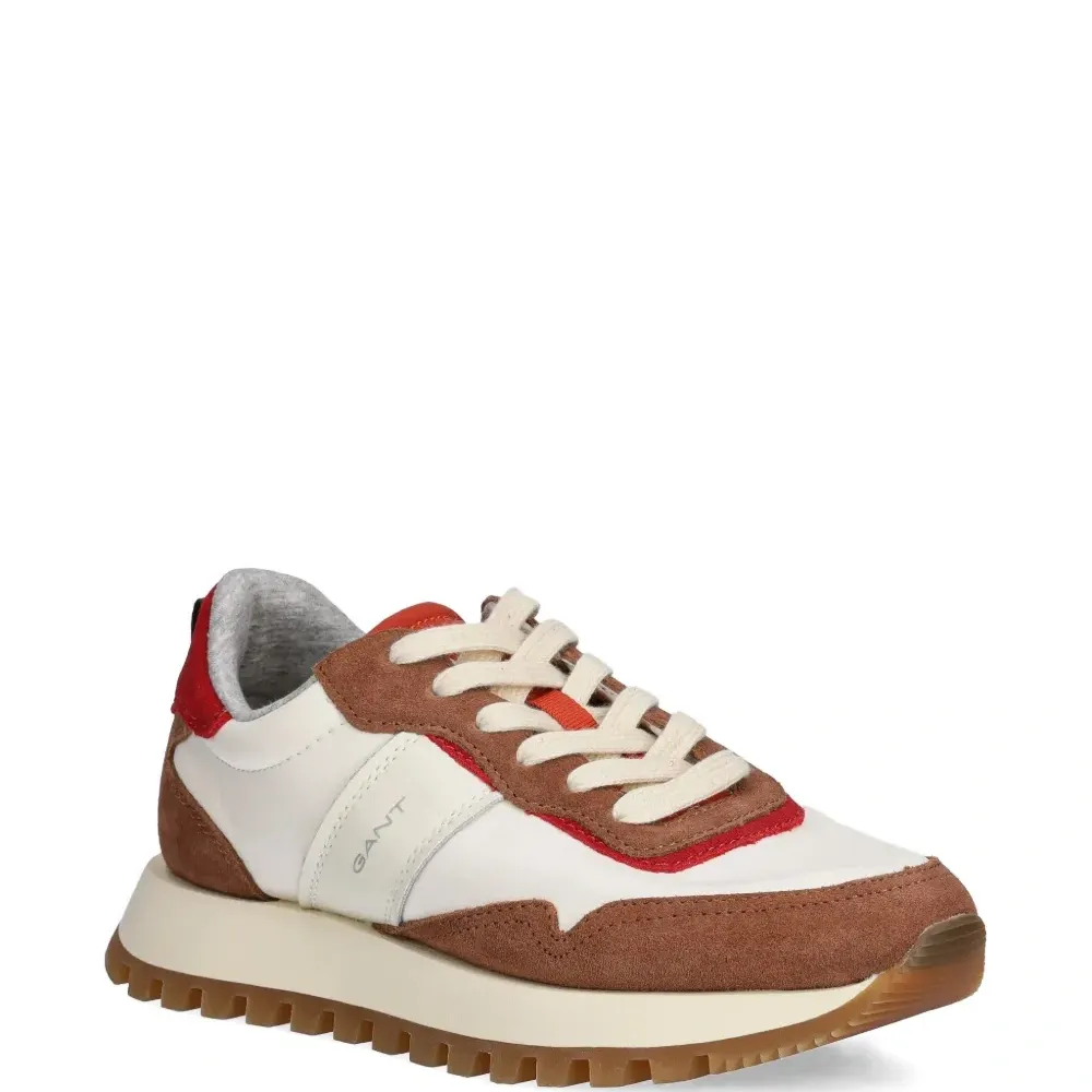 Кроссовки с панелями и шнуровкой