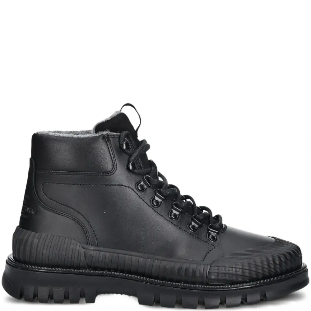 Ботинки на массивной подошве на шнуровке