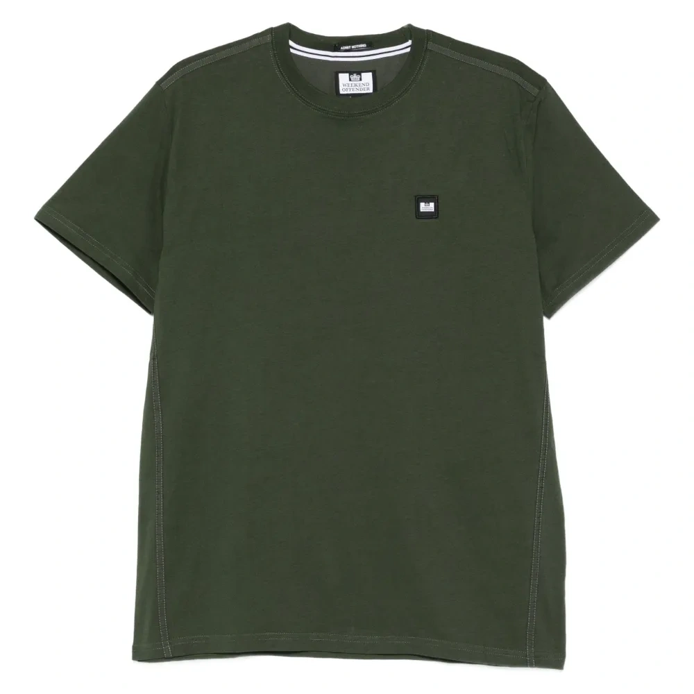 Футболка с нашивкой-логотипом