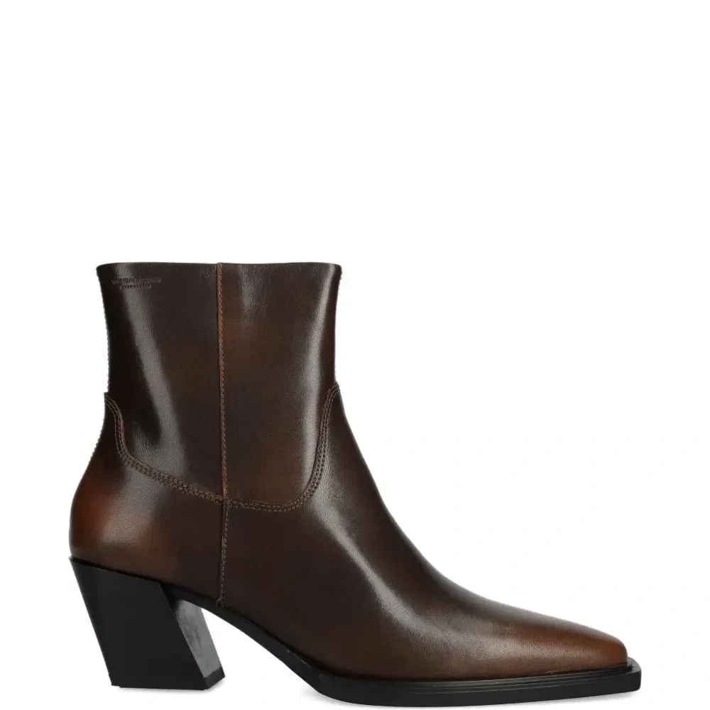 Кожаные ботинки ALINA с квадратным носком