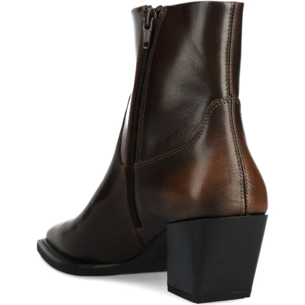 Кожаные ботинки ALINA с квадратным носком