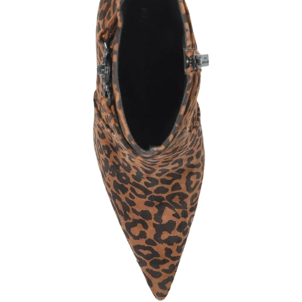 Ботильоны с леопардовым принтом и пряжкой