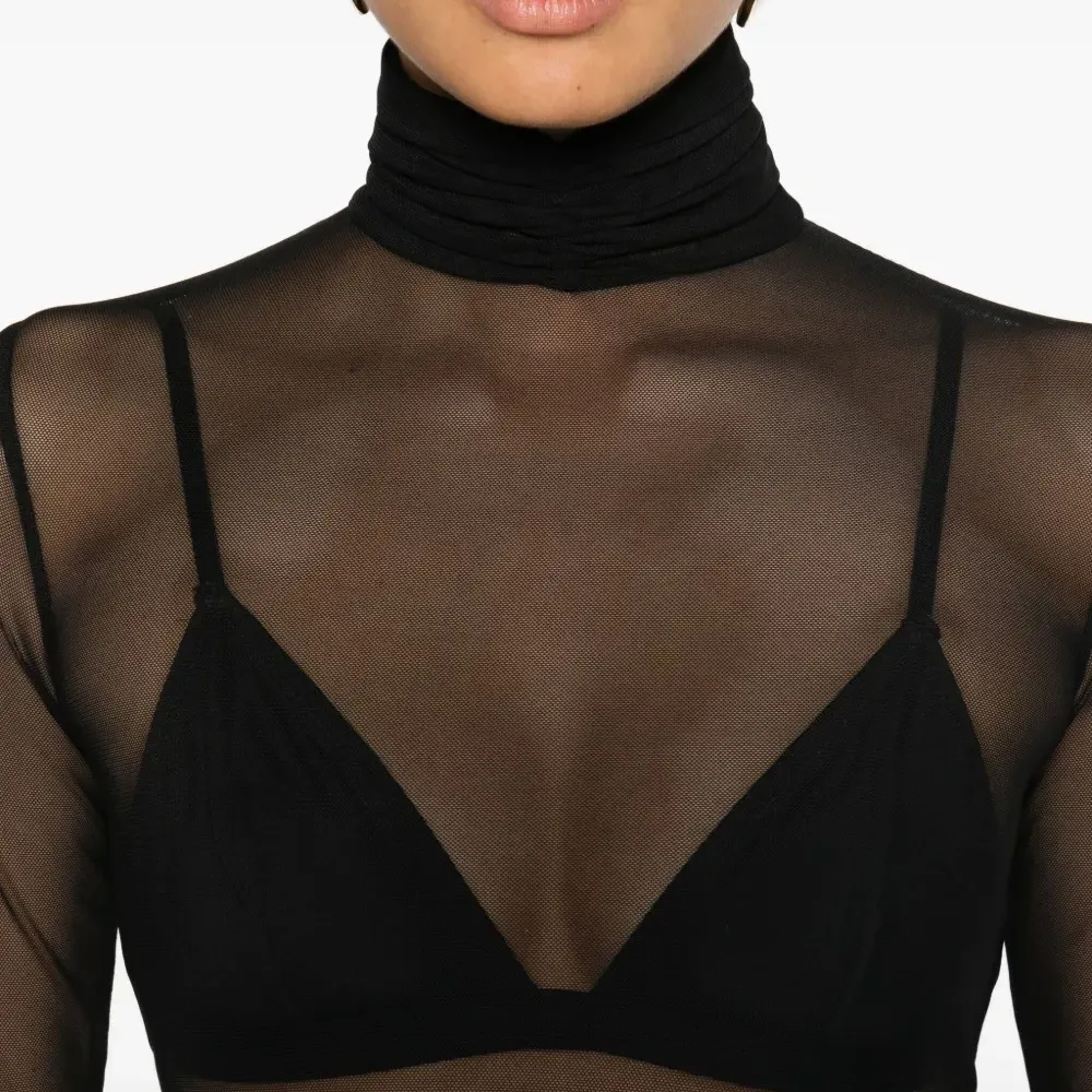 Топ Sovino с высоким воротником из тюля