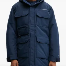 Куртка с капюшоном и карманами