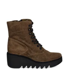 Ботильоны на танкетке с шнуровкой Ботильоны на танкетке с шнуровкой