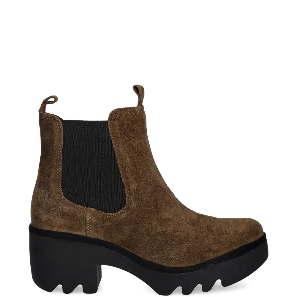 Челси на платформе с каблуком