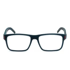 Очки в прямоугольной оправе