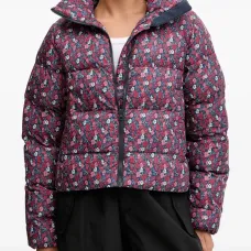 Пуховик цвета нефрита