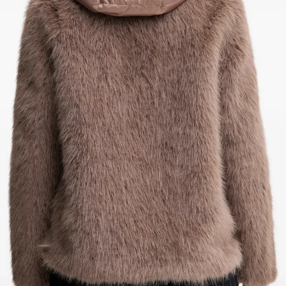 Куртка Paris с капюшоном из искусственного меха